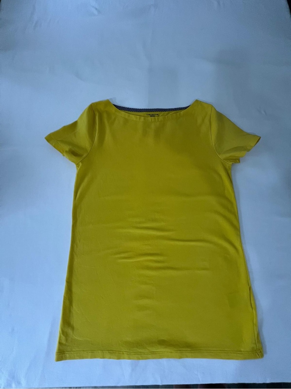 Jones New York Scoop Neck Short Sleeve Tunic in Yellow